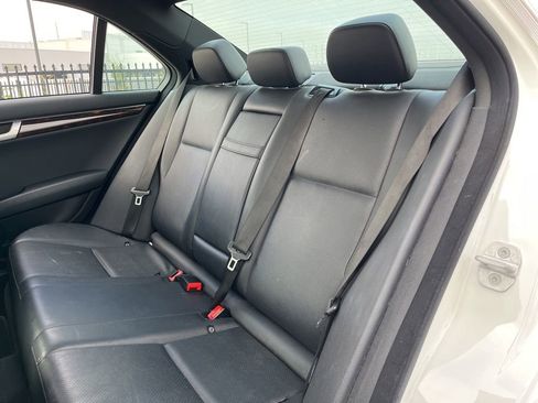 Used 2013 Mercedes-Benz C 250 Sedan image 25