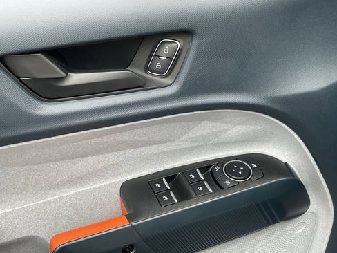 Used 2024 Ford Maverick XLT w/ Equipment Group 300A Standard image 13