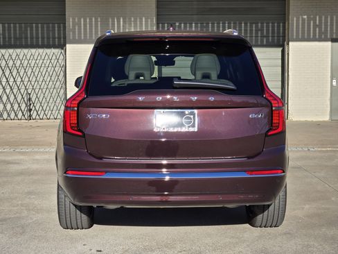 Used 2026 Volvo XC90 B6 Ultra image 8