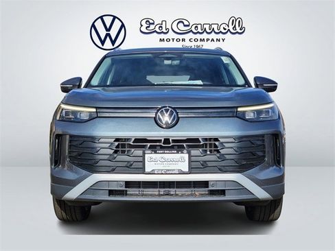 New 2026 Volkswagen Tiguan SE image 2