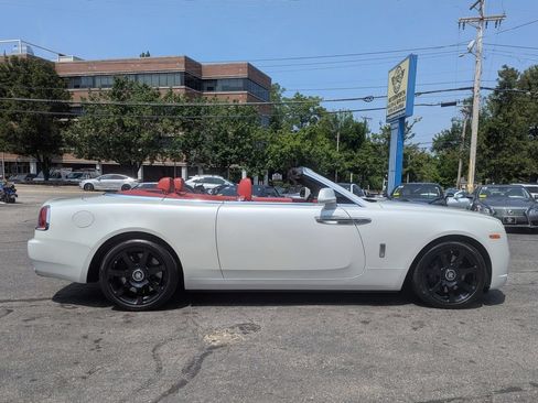 Used 2018 Rolls-Royce Dawn RWD image 85