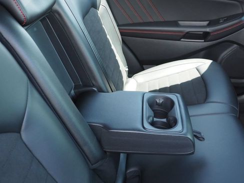 Used 2024 Ford Edge ST-Line AWD/4WD image 22