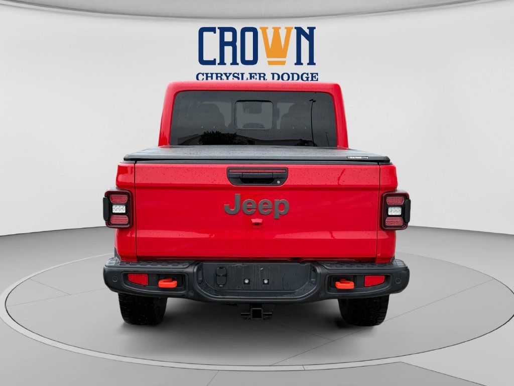 Used 2025 Jeep Gladiator Mojave AWD/4WD image 4