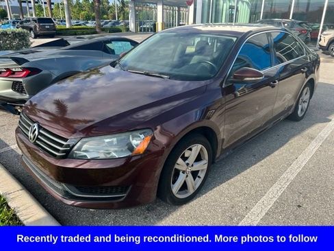 Used 2012 Volkswagen Passat 2.5 SE FWD image 1