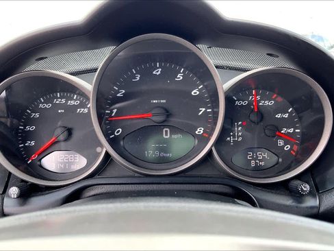 Used 2010 Porsche Cayman image 23