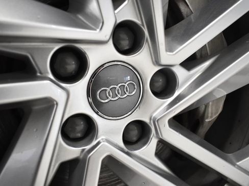 Used 2020 Audi Q7 3.0T Premium Plus w/ Premium Plus Package image 12