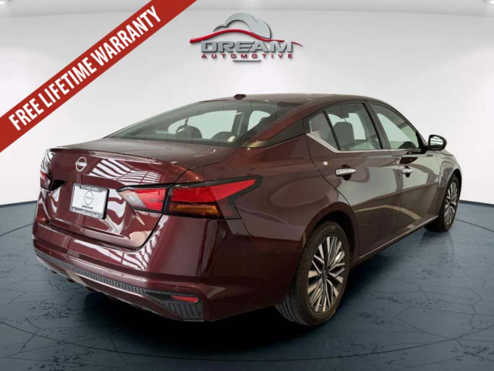 Used 2025 Nissan Altima 2.5 SV FWD image 20