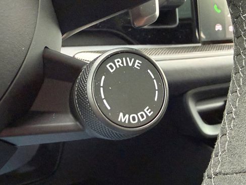 New 2026 Porsche Cayenne GTS image 26