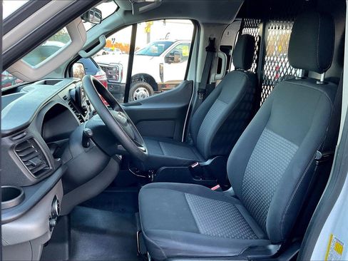 Used 2024 Ford Transit 250 Low Roof w/ Exterior Upgrade Package RWD image 22