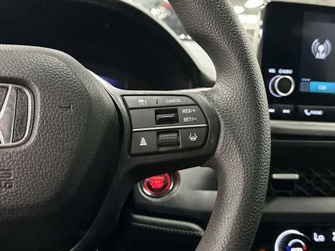 Used 2023 Honda Accord EX image 18