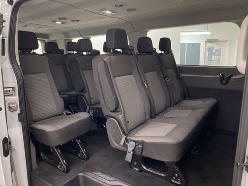 Used 2022 Ford Transit 350 XLT image 18