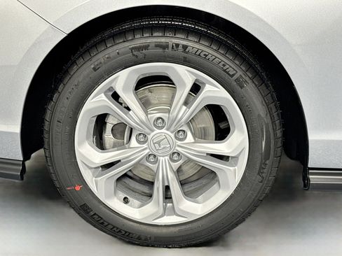 New 2026 Honda Accord LX image 28