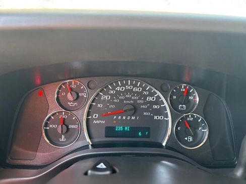 New 2025 Chevrolet Express 3500 w/ Power Convenience Package image 33