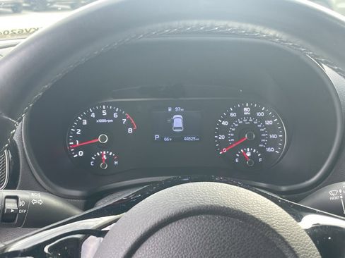 Certified 2021 Kia Soul EX image 14