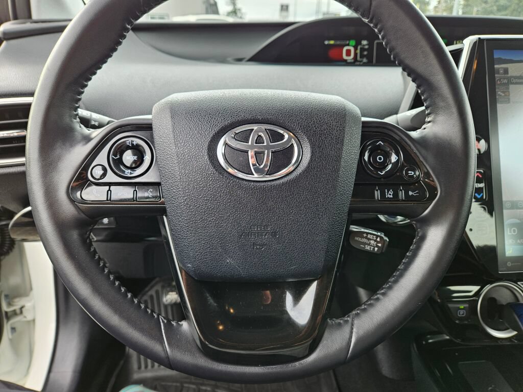 Used 2020 Toyota Prius Prime XLE FWD image 20