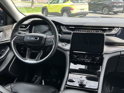 Used 2022 Jeep Grand Cherokee Limited 4xe w/ MOPAR Finishing Package AWD/4WD image 24