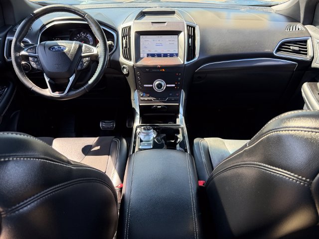 Used 2020 Ford Edge ST w/ Equipment Group 401A AWD/4WD image 25