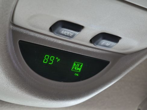 Used 2004 Ford F250 4x4 SuperCab Super Duty image 11
