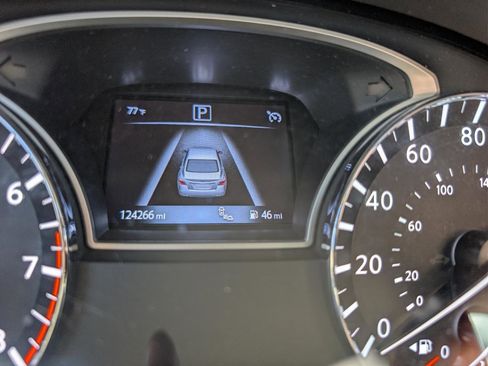 Used 2016 Nissan Altima 2.5 SL w/ Moonroof Package image 26