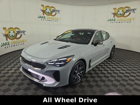 Used 2023 Kia Stinger GT-Line w/ Sun & Sound Package AWD/4WD image 3