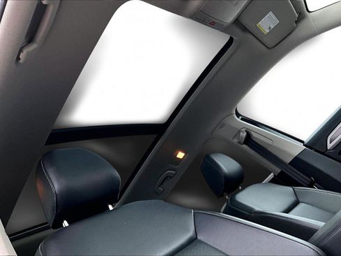 Used 2019 Volkswagen Atlas SEL image 23