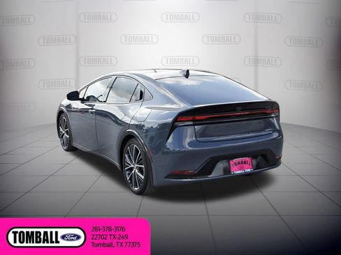 Used 2023 Toyota Prius Limited w/ Limited Premium Package FWD image 5