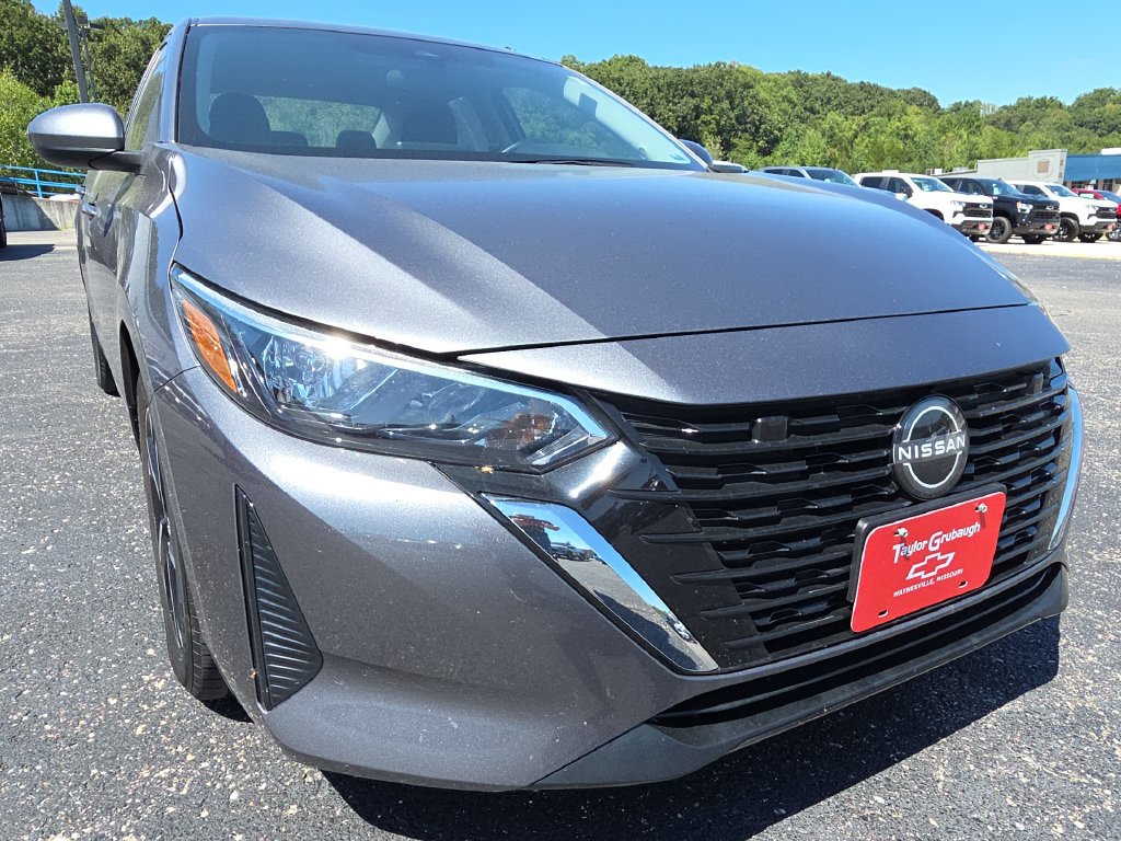 Used 2024 Nissan Sentra SV FWD image 11