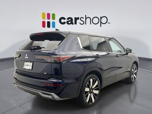 Used 2025 Mitsubishi Outlander SE AWD/4WD image 5