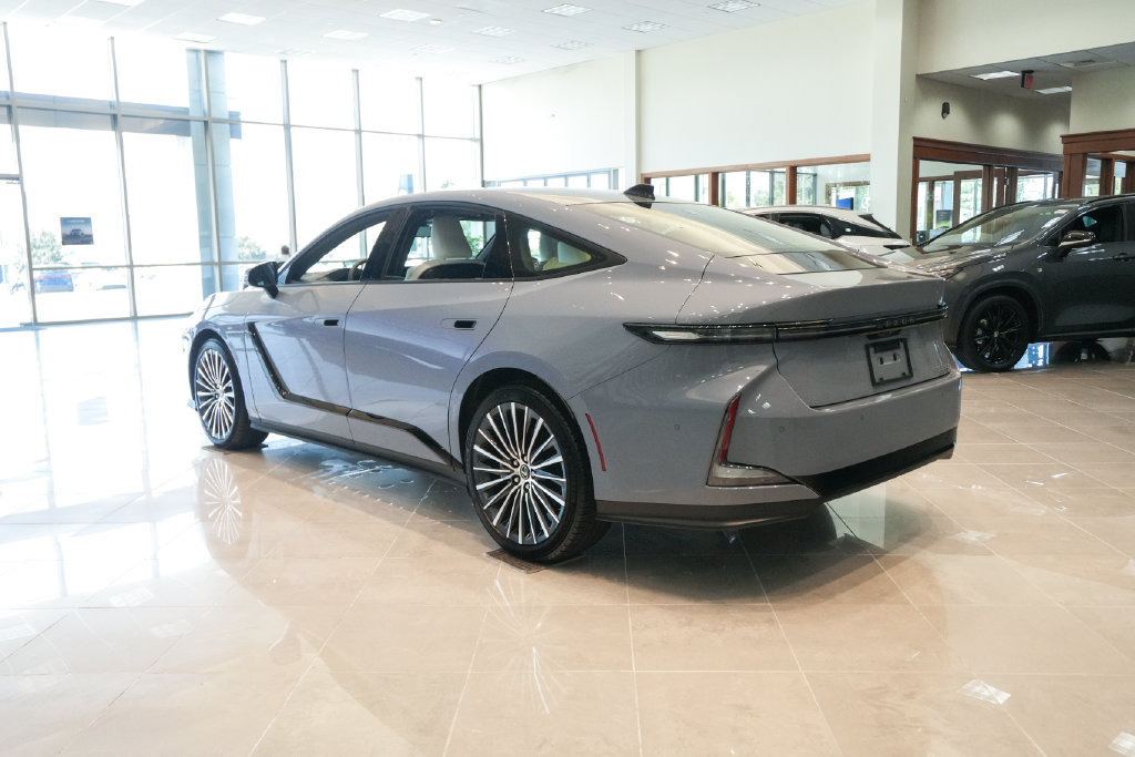 New 2026 Lexus ES 350e w/ Accessory Package (Z1) FWD image 7