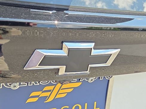 Used 2023 Chevrolet Bolt EUV Premier w/ Sun & Sound Package FWD image 32