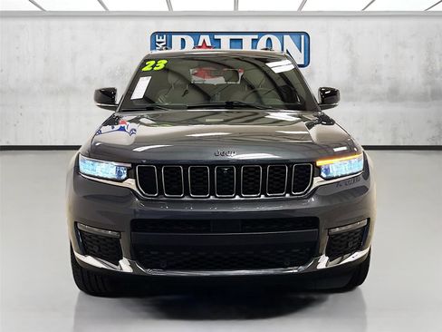 Used 2023 Jeep Grand Cherokee L Limited w/ Luxury Tech Group II image 2