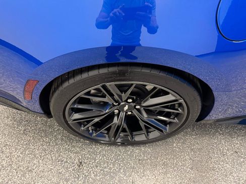 Used 2017 Chevrolet Camaro ZL1 RWD image 31