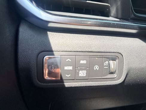 New 2026 GMC Terrain Elevation w/ Elevation Premium Package AWD/4WD image 18