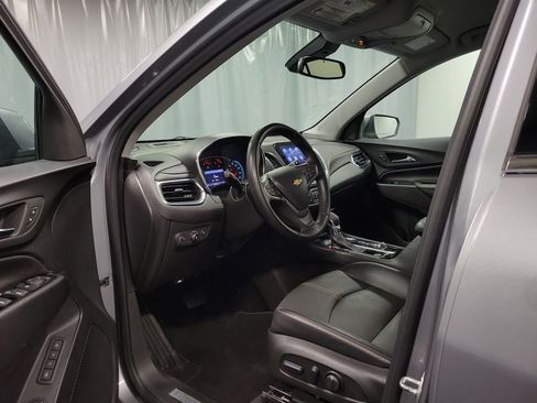 Used 2023 Chevrolet Equinox Premier AWD/4WD image 12