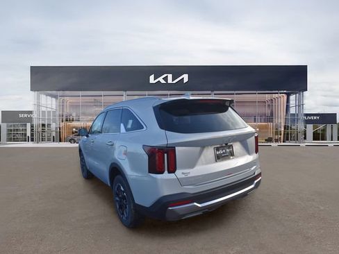 New 2026 Kia Sorento S w/ S Panoramic Sunroof Package AWD/4WD image 6