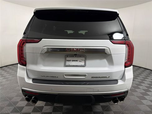 Certified 2024 GMC Yukon XL Denali RWD image 5