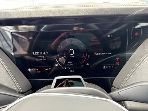 New 2026 GMC Yukon XL Elevation w/ Elevation Premium Package image 17