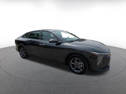 Used 2026 Kia K4 FWD image 2