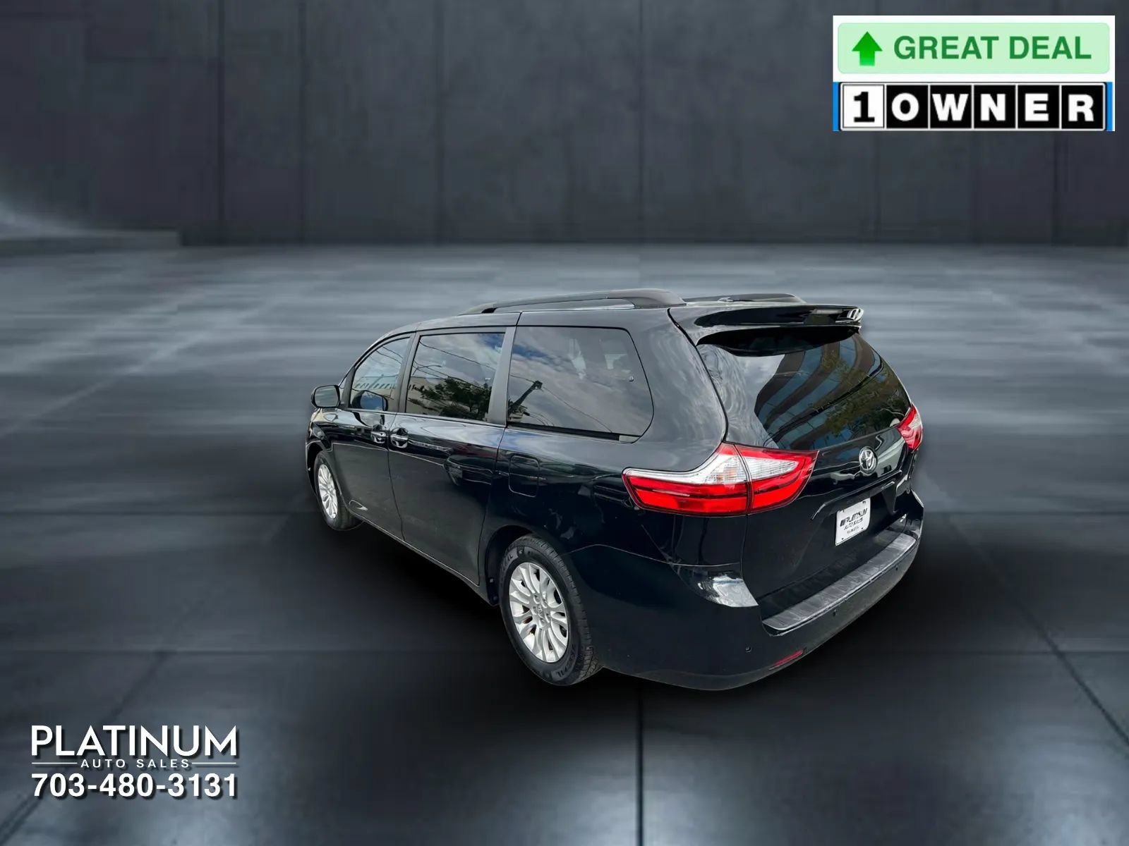 Used 2015 Toyota Sienna XLE Premium FWD image 8