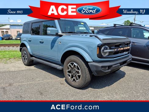 Certified 2023 Ford Bronco Outer Banks AWD/4WD image 1