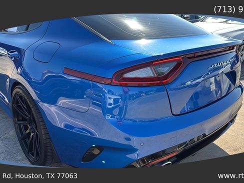 Used 2019 Kia Stinger GT2 image 16