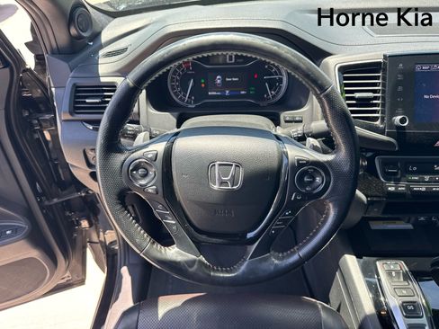 Used 2021 Honda Ridgeline Black Edition image 16