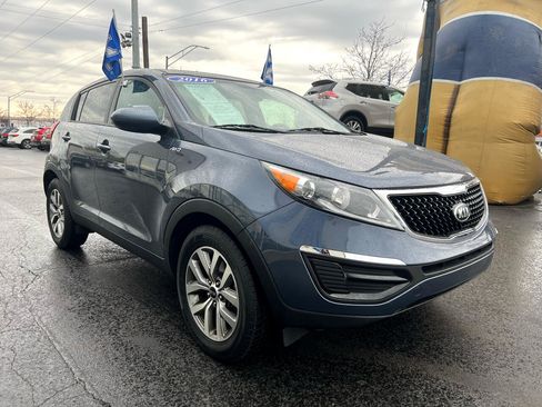 Used 2016 Kia Sportage LX image 8