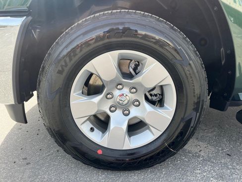 New 2026 RAM 1500 Big Horn AWD/4WD image 10