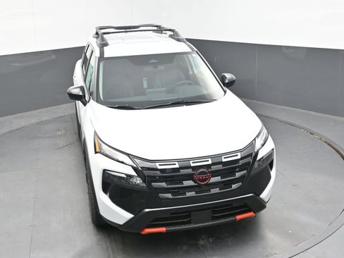 New 2026 Nissan Rogue SV image 31