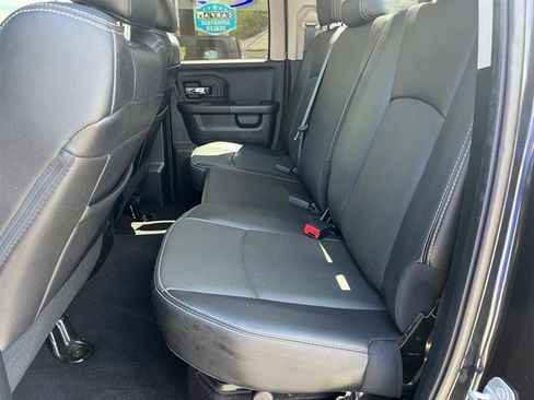 Used 2016 RAM 1500 Sport w/ Black Ram 1500 Sport Group AWD/4WD image 18