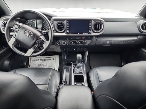 Certified 2021 Toyota Tacoma TRD Off-Road image 10