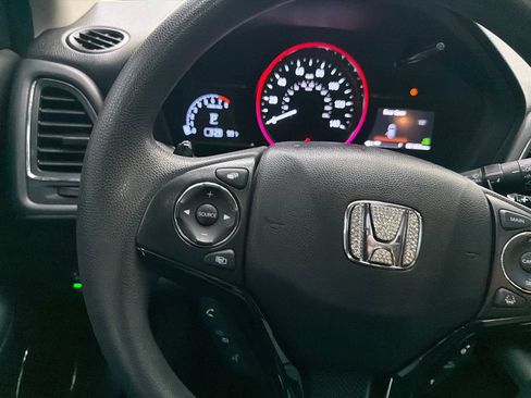 Used 2022 Honda HR-V EX image 24