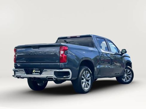 Used 2021 Chevrolet Silverado 1500 LT AWD/4WD image 2