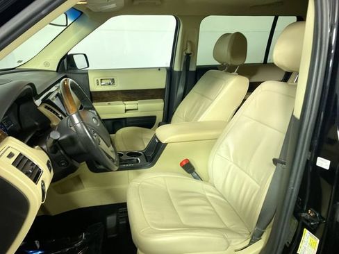 Used 2019 Ford Flex Limited AWD/4WD image 18
